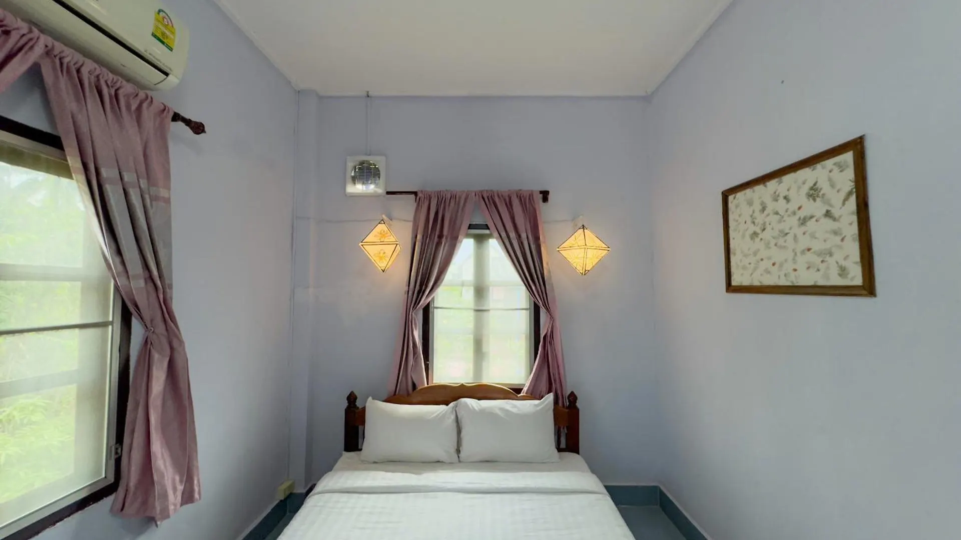 Pp Guesthouse Lpb Luang Prabang Bed & Breakfast
